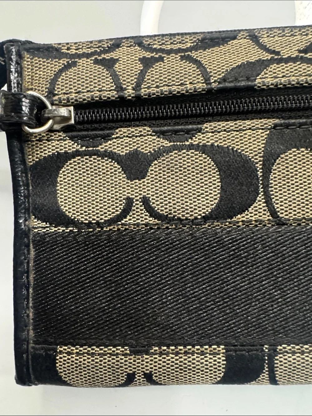 Coach signature wristlet - Picture 4 of 12